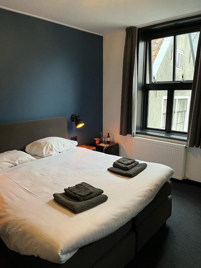 Hotel Grandcafe De Doelen Франкер Экстерьер фото